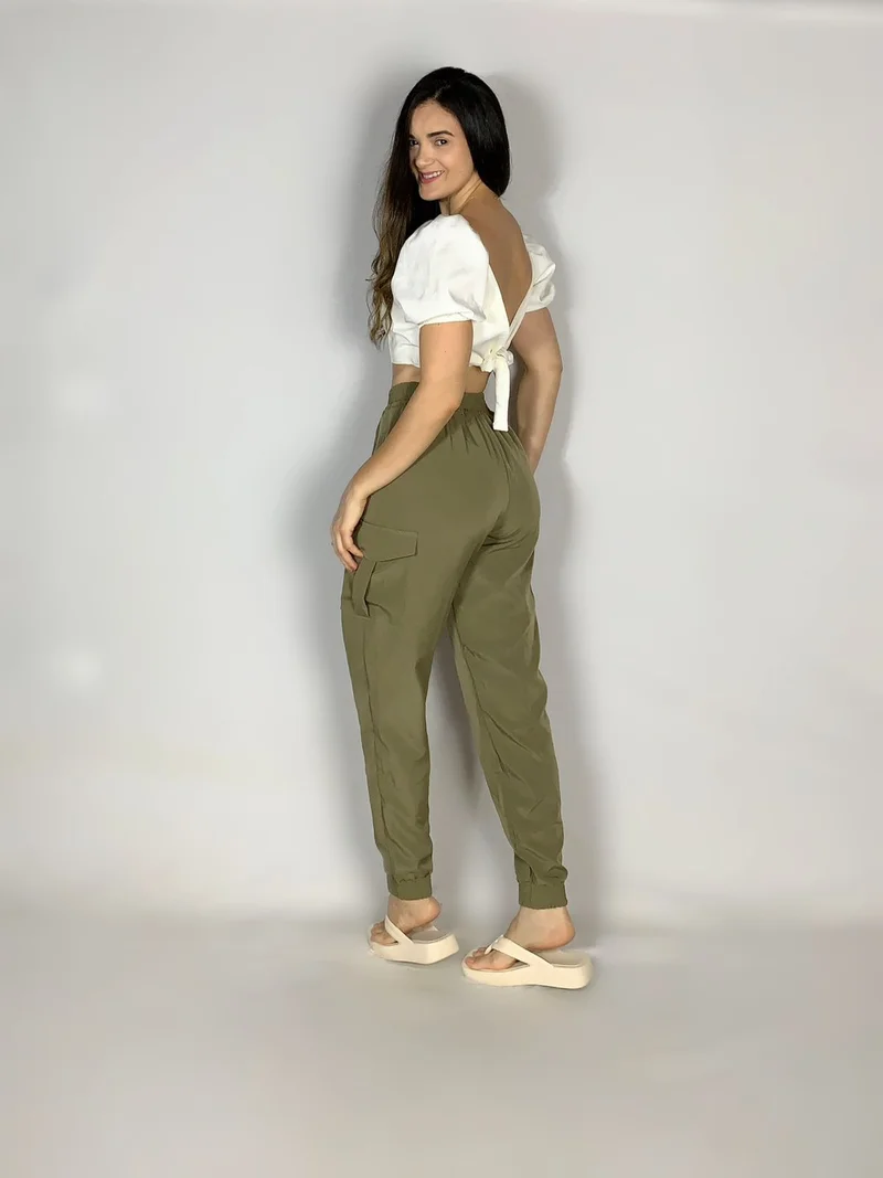Calça crepinho ref 705 cargo c elastano verde oliva — vista 3