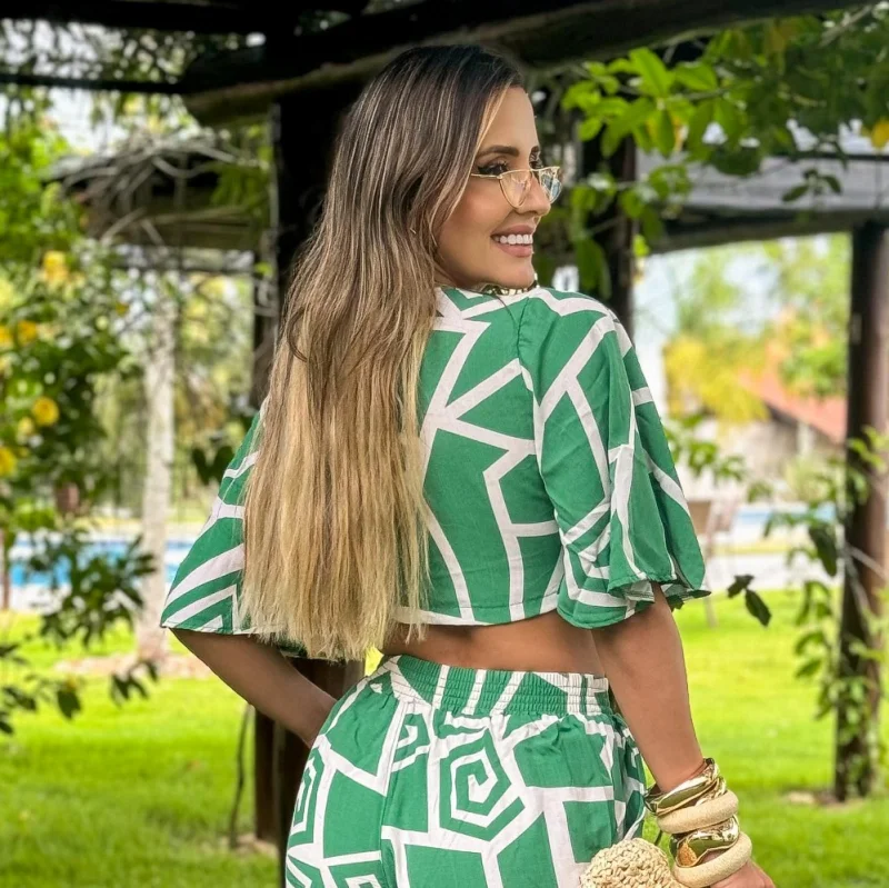 Cropped ref 906 viscolinho estampa geométrica verde — vista 2